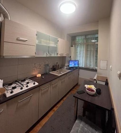 Apartament 2 camere. Cu Centrala. La 2 min. metrou Brancoveanu.