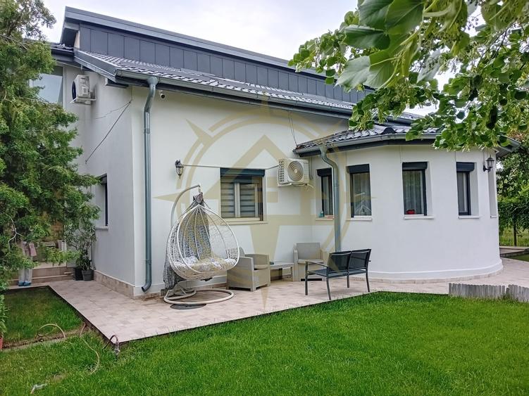 DOM00347 - Vila Individuala ideala pentru familie cu 6 camere in Ostratu