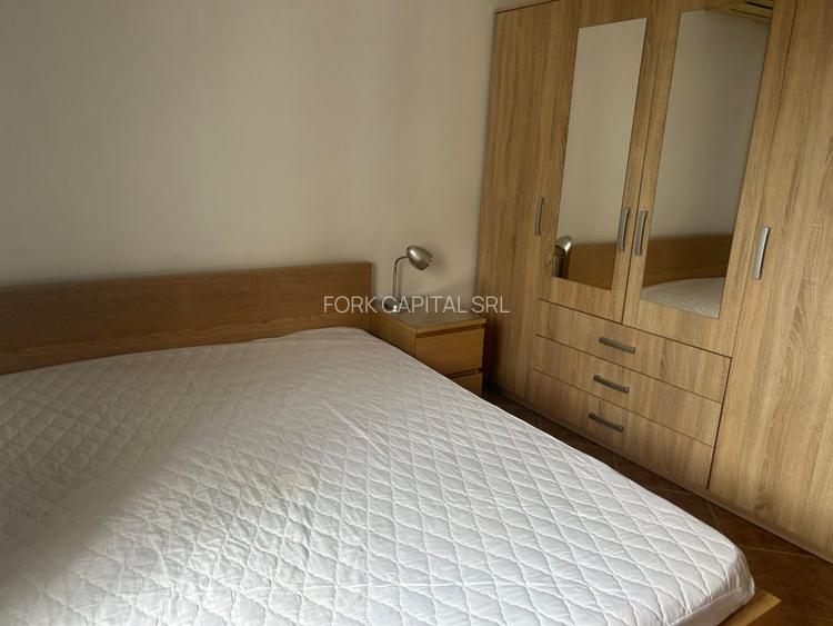 3 dormitoare 2 bai pretabil pentru 3 studenti- ERASMUS- Share rent- STEFAN CEL M - 6