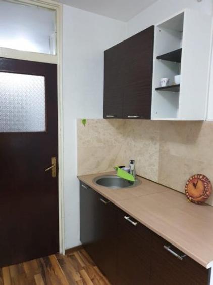 Garsoniera 13 Septembtrie Petre Ispirescu Loc Parcare Renovat Recent