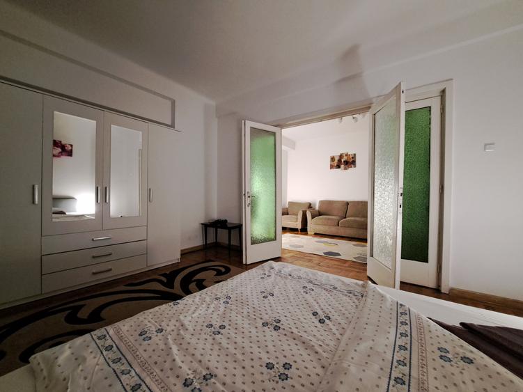 APART. 3 CAMERE, ET. 2, SPLAIUL INDEPENDENTEI, CENTRUL VECHI/ OLD TOWN