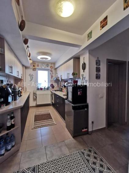 Titan Pallady 2019- Ap 3 camere 80mp, curte 30mp, parcare subterana - 13