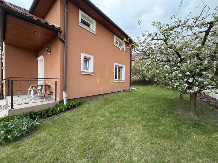 Casa inidividuala - zona Campului | Panouri fotovoltaice | liniște
