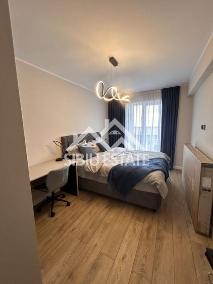 Apartament 2 camere decomandat, cu balcon 12 mp si parcare Comision 0