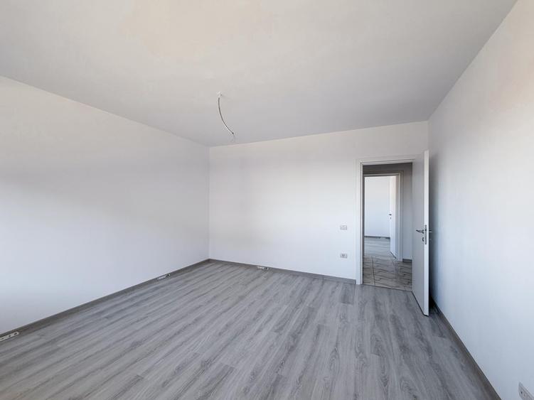 Apartament 3 Camere Subcetate Finalizat Si Intabulat