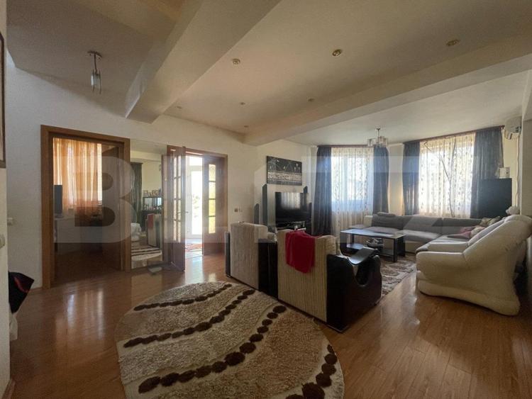 Casa P+E+M, 310 mp utili, 550 mp teren, Drumul Muntenilor
