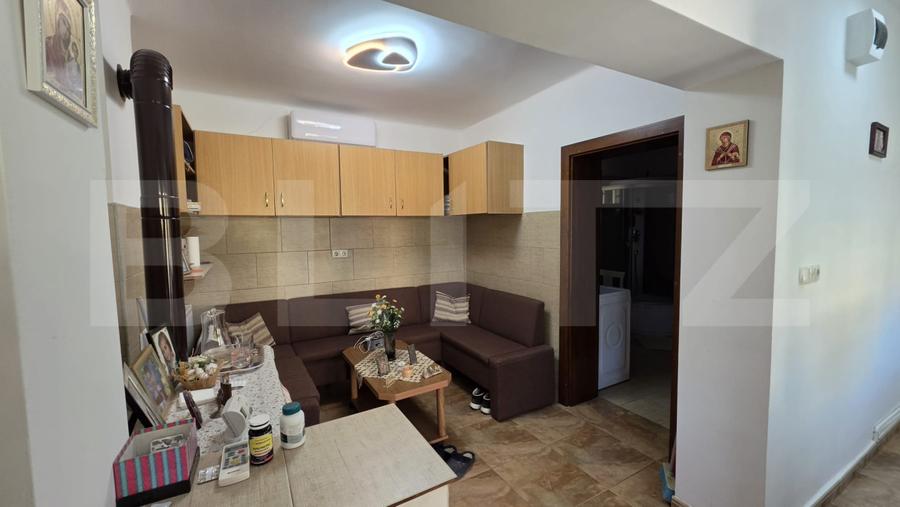 Casa 6 camere, 375 mp, Teren 2200 mp - Tatarasti