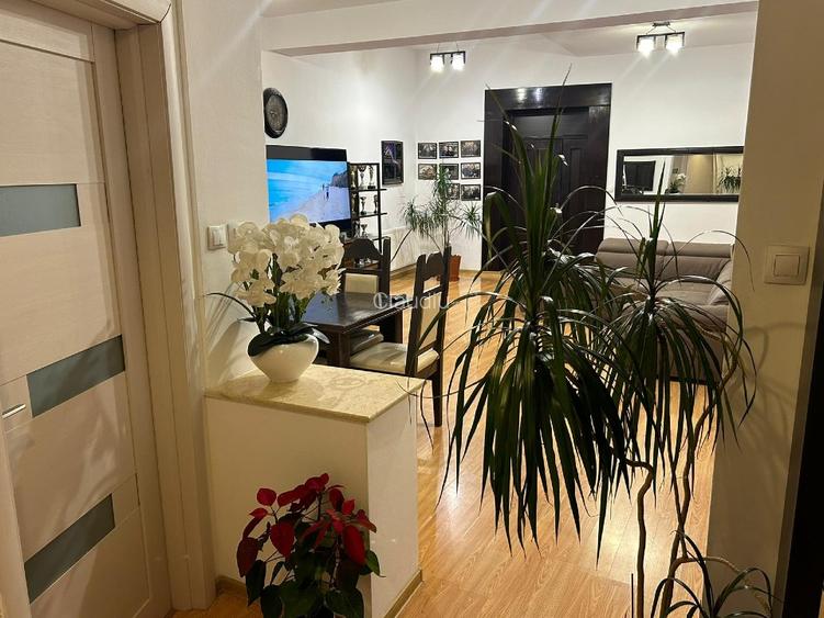 2 spații/apartamente – etaje integrale,în insulă/intersecție,la  Smith           - 7