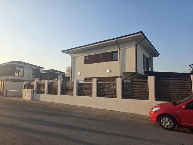 Vila P 1 Tunari