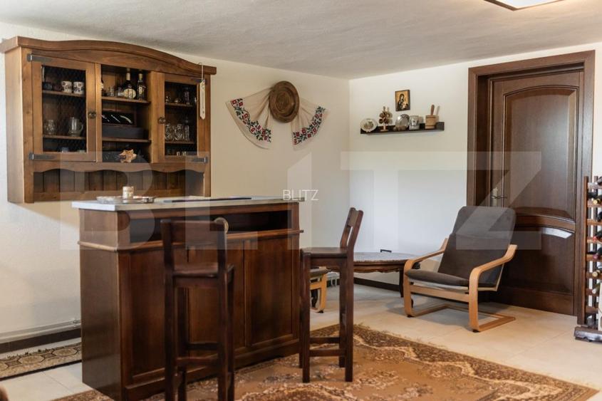 Casă de vanzare, cu 6 camere, 379 mp, zona Oarda de Sus - 4