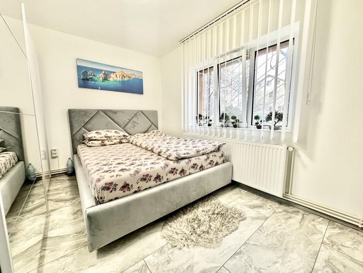 Apartament cu 2 camere - 55 mp - Centrala proprie - Zona Dambovita