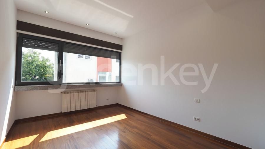 Apartament penthouse cu 4 camere | 20mp terasa