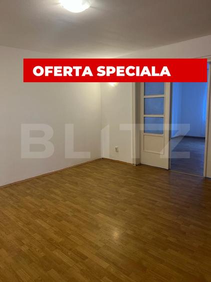 De vanzare, casa in Schei