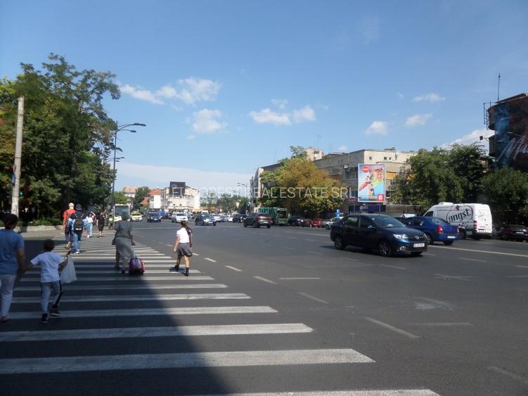 Dorobanti, Petrom, teren intravilan, suprafata- 406 mp, 40 mp deschidere, - 2