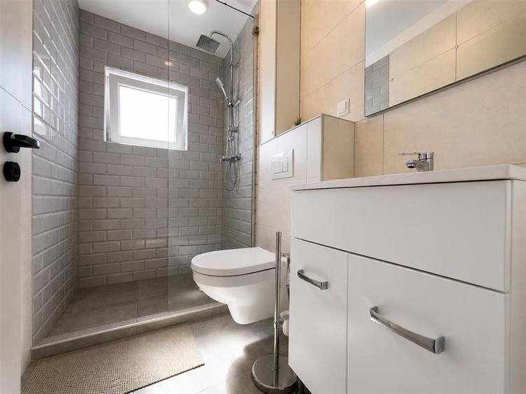 Penthouse modern 4 camere 2 bai parcare Kogalniceanu