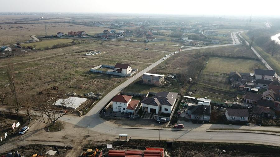 Teren Servicii comerciale GHIRODA- 2.050 mp. dupa canal