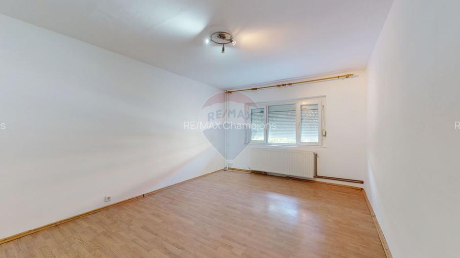 Apartament cu 2 camere de vânzare în zona Noua - 2