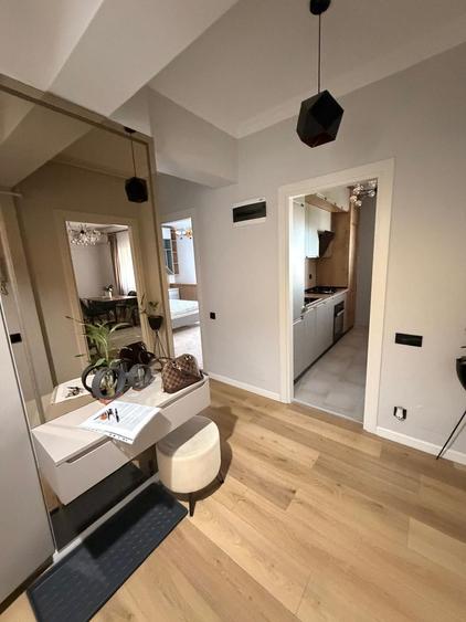 Apartament 3 camere - Băneasa Sisesti