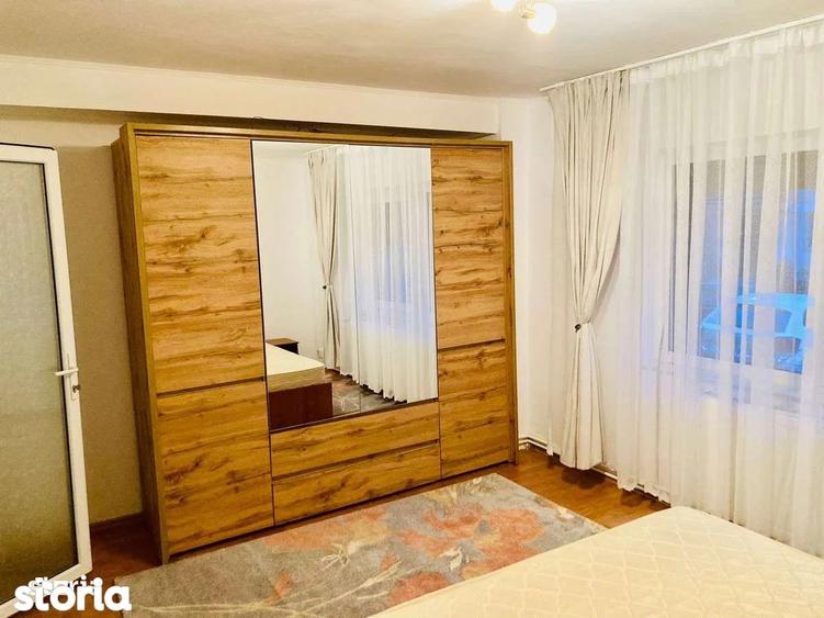 De vanzare apartament 2 camere decomandat Florilor