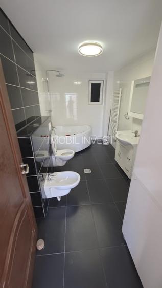 Casă de închiriat, zona Centru, 2 corpuri, 400 mp teren - 4