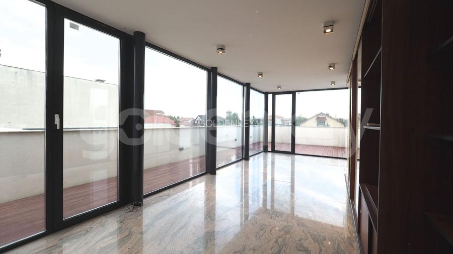 Vila minimalista pe o strada selecta si linistita - 23