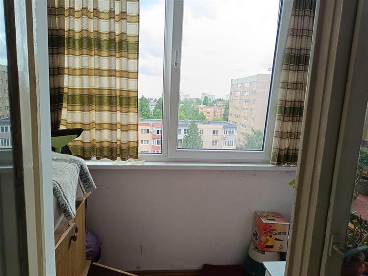 Apartament cu 3 camere etaj intermediar, Astra, Brasov