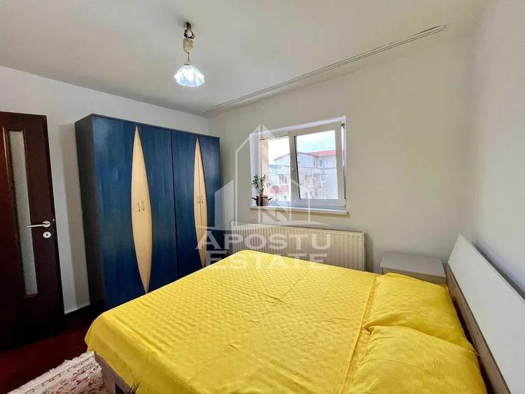Apartament cu 2 camere,decomandat, centrala proprie, Plavat 2