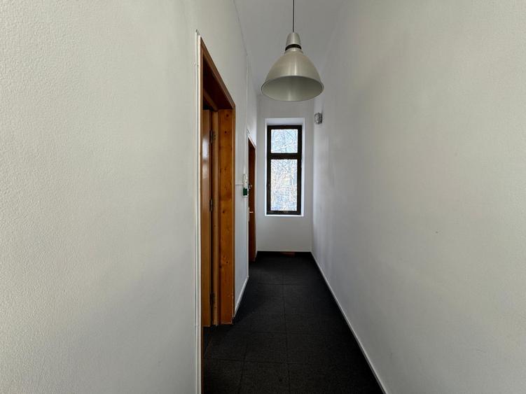 COPOU, spatiu 78 mp, parcare privata, birouri/servicii, etaj 1