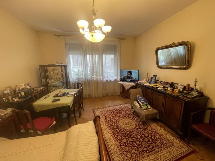 2 camere în vilă interbelică, Str. Londra – tavane 3m+, centrală proprie - 3