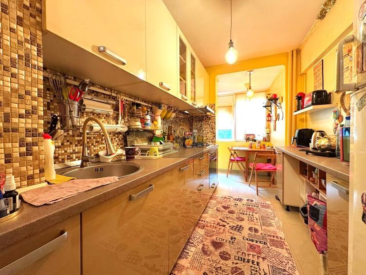 3 CAMERE| BASARABIA |  METROU MUNCII