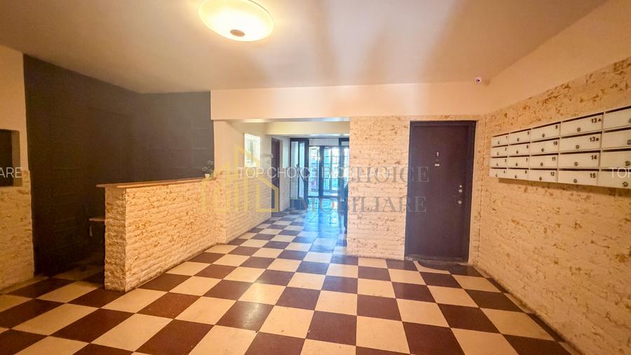 CAMERE TRANSFORMABIL IN 3 - LANGA SALA PALATULUI - CLADIRE CU ISTORIE - 26