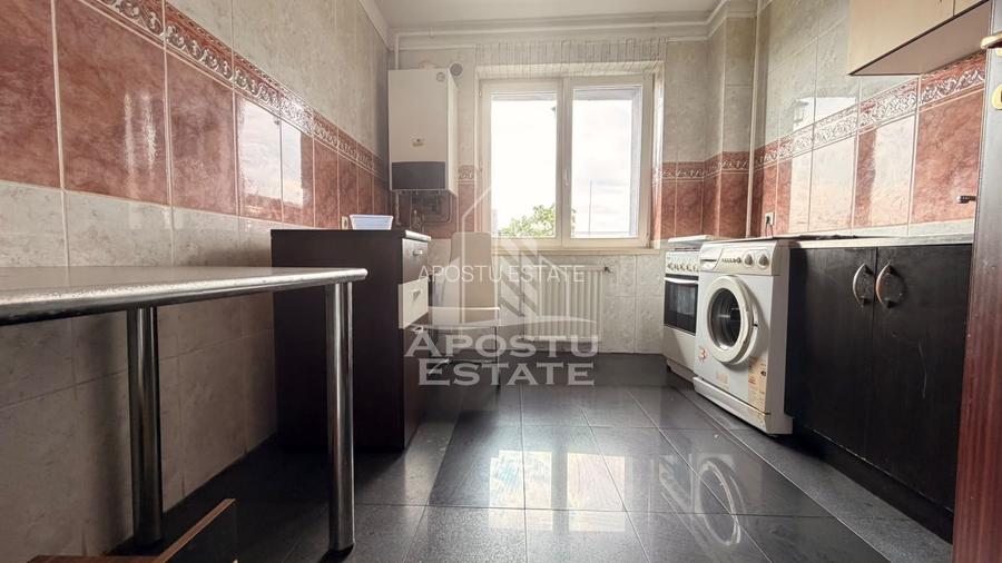 Apartament cu doua camere in zona Girocului, loc de parcare - 2