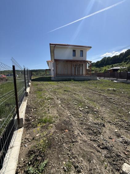 Casă individuală în Chinteni, nouă pe piața
