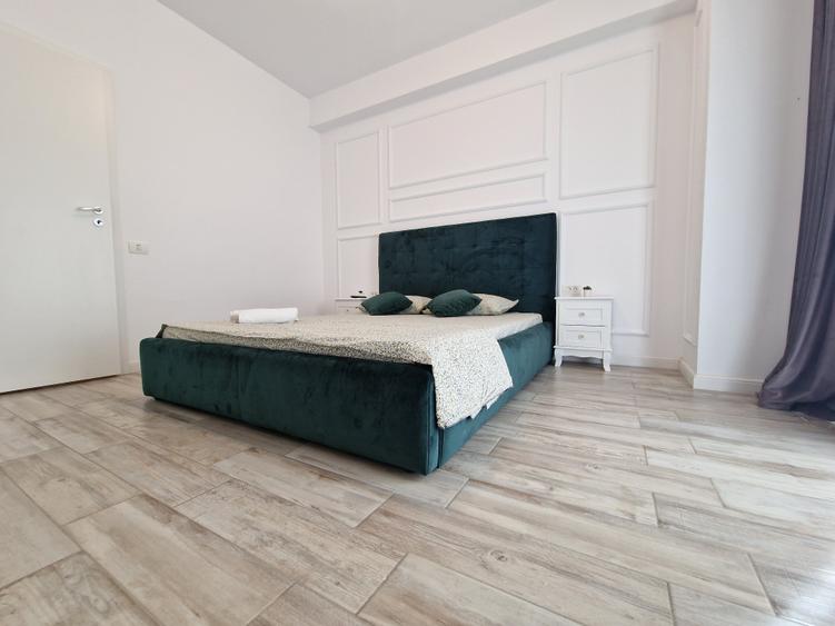 Statiunea Mamaia(Barelss)-2 Camere mobilat modern, disponibil, termen lung