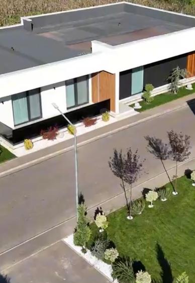 Casa individuala in complex rezidential-deschidere lac Snagov