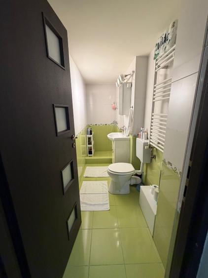 Apartament 6 cam: 3x dormitoare, 2x Dressing, Living, Dining, Bucătărie, Hobby