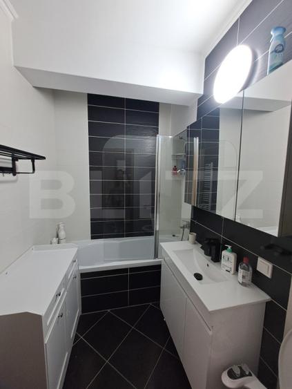 Apartament confortabil, 2 camere, zona excelenta - Tractoru