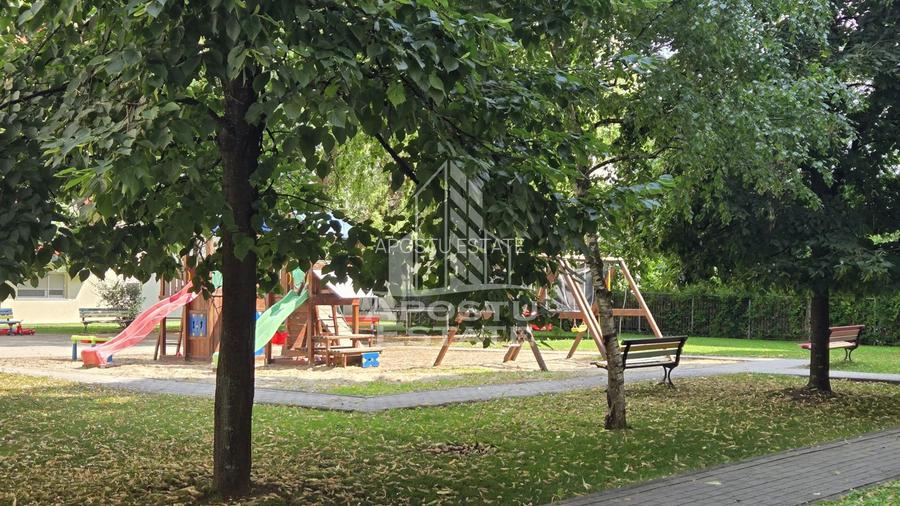 Apartament de vanzare cu 3 camere, bloc nou, centrala proprie,Aradului - 16
