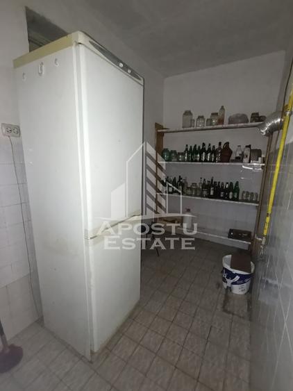 Casa individuala + garaj si anexa, oportunitate investitie, Sagului!