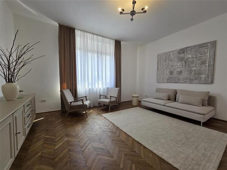 Apartament elegant la casa zona Grivitei - prima inchiriere