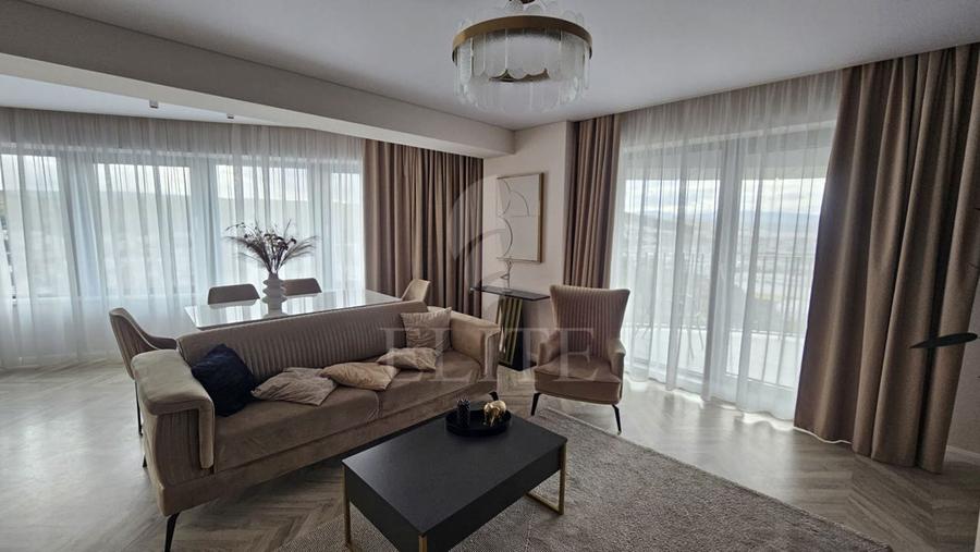 Apartament 3 camere în zona MAGAZINUL PENNY