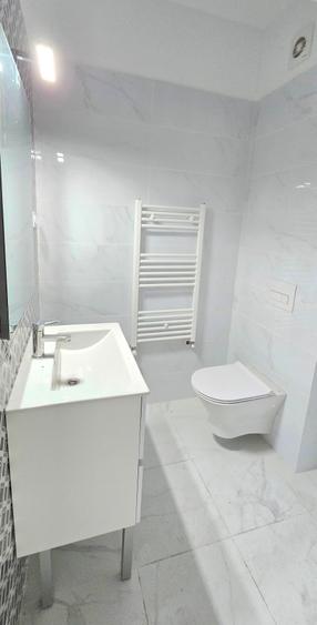 INTABULAT Apartament 3 camere decomandat, 2 bai + parcare subterana NOU