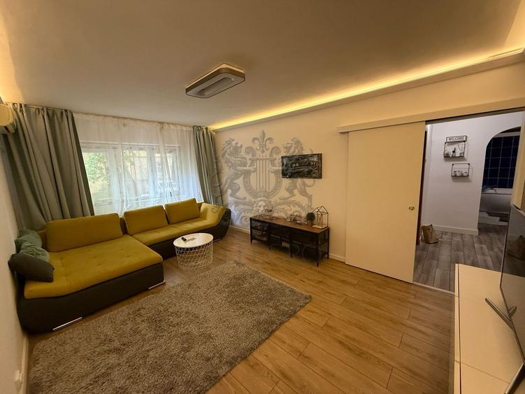 2 Camere | Decomandat | Centrala proprie | 1981 | Parcare ADP | Parter