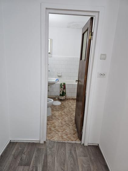Apartament 3 camere | Gorjului – Militari | Etaj 3 | Bloc reabilitat