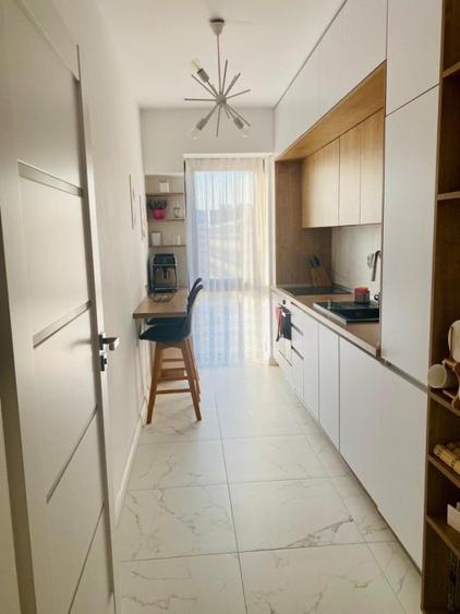Persoană fizică închiriez apartament cu 2 camere preț 750 Euro, negociabil