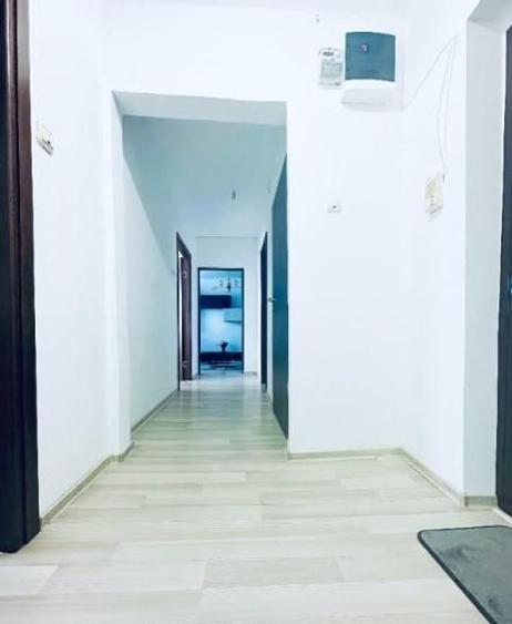 Apartament - 2 camere - decomandat - Dristor