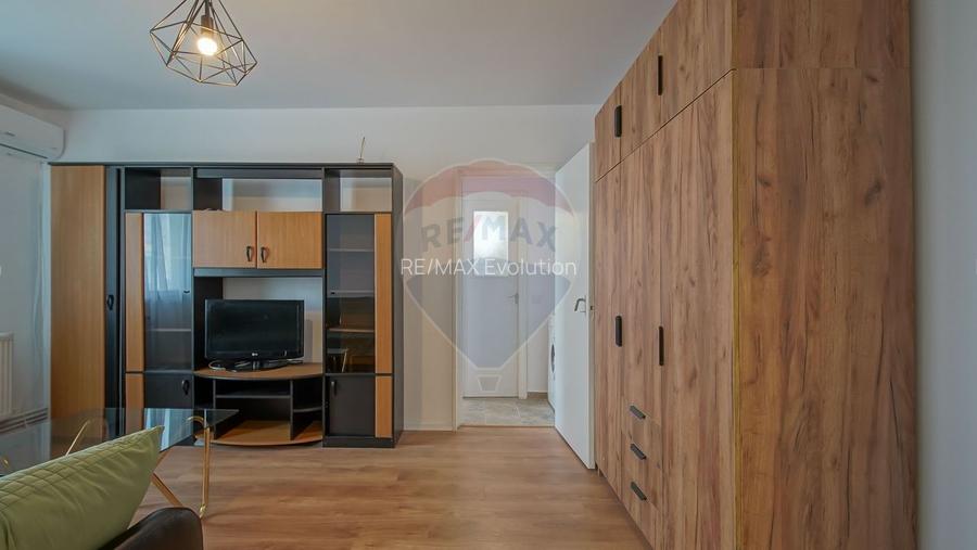 Apartament cu 2 camere de închiriat în zona Grivitei - 12