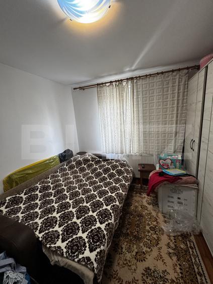 Apartament 3 camere, 70 mp, zona Reghin
