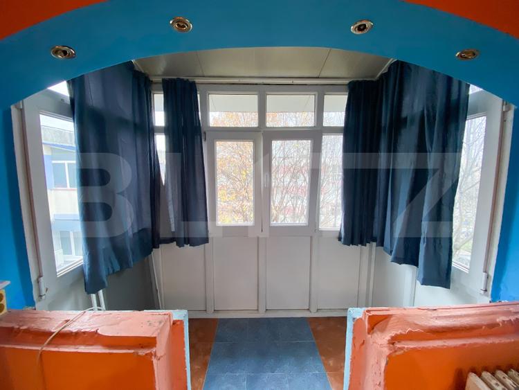 Apartament 3 camere, 50.50 mp, zona Rovine