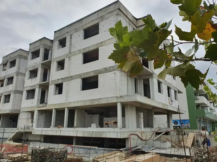 Pallady Drumul Gura Putnei 2 camere decomandat, balcon 7 mp